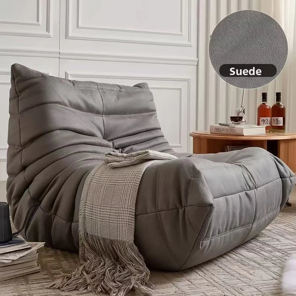 Flexible modular lounge seating arrangement